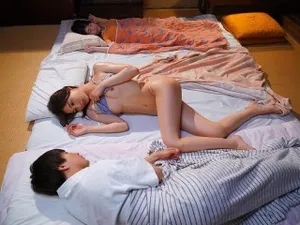 Cháu gái yêu nghiệt ở thành phố làm sugar baby về quê sinh sống