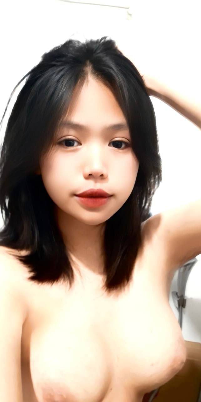 Thử nghiệm cắm trại ở nhà với anh kế trước khi sẵn sàng đi du lịch